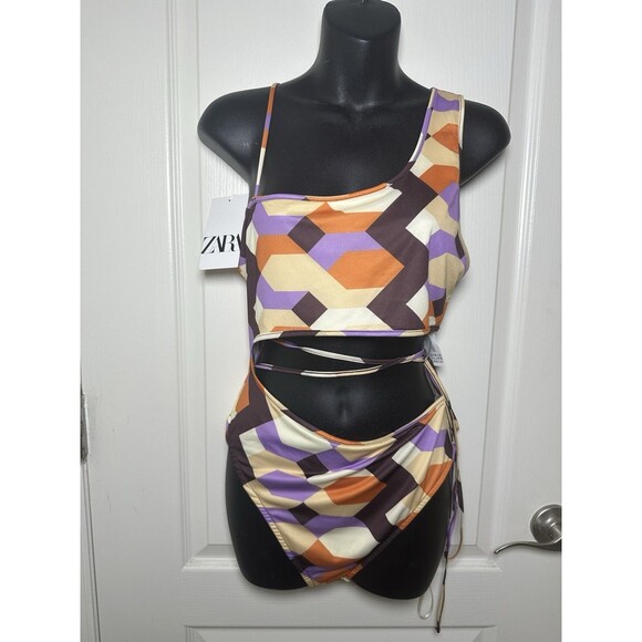 ZARA Geometric print cut out body suit Size L Bathing Suit Beach Pool Tanning - Picture 2 of 13